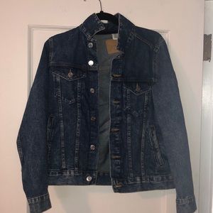 Dark wash blue denim jacket, size US4